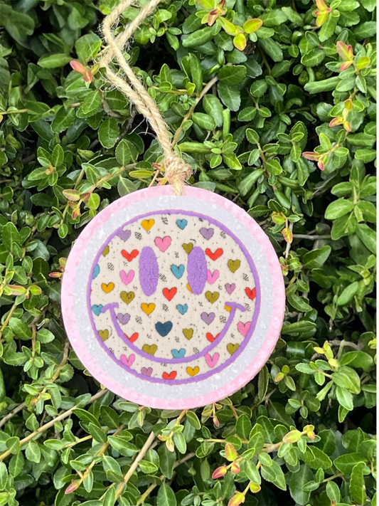 Faux Yarn Smiley Freshie